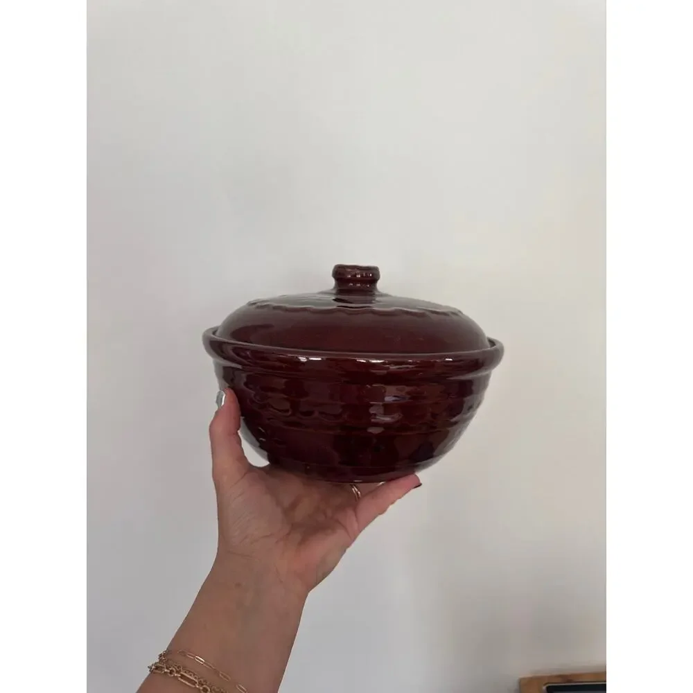 Mar-Crest 1950’s Oven-Proof Stoneware Covered Bean Pot Brown